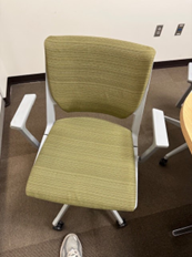 [#B13-64] GREEN TASK CHAIR 