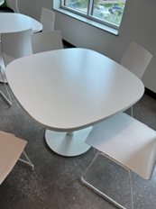 [#C2-90] 3' ROUND TABLE