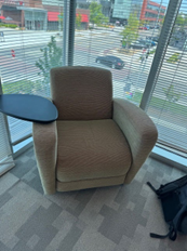 [#B12-127] BROWN TABLET CHAIR