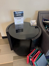 [#C11-152] BLACK GLASS ROUND TABLE