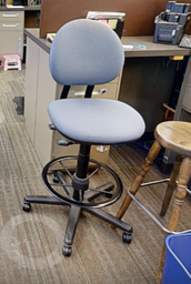 [#B12-6] Adjustable task chair