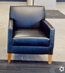 [#B12-5] Black lounge chair