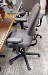 [#B12-10] Blue task chair no arms