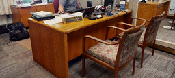 [#E3-4] desk - 1 ped