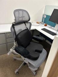 [#B13-3] Desk chair - type 3