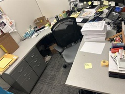 [#E7-17] Legal assistant adjustable U-desk, right ped