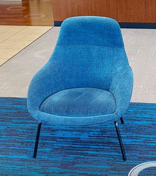 [#B12-5] Blue lounge chair