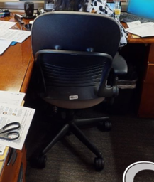[#B13-1] Grey task chair w/arms