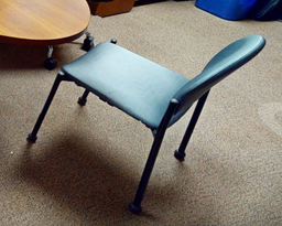 [#B4-6] Cafe chairs