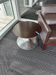 [#C4-13] White/Brown Round Table 