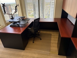 [#E9-51] 72x102x66 WORK STATION