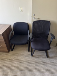 [#B8-73] GUEST CHAIRS