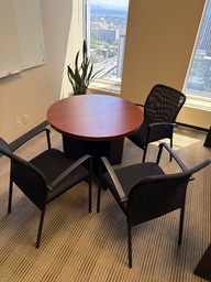 [#B8-122] GUEST CHAIRS