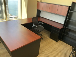 [#E9-155] 72x108x66 WORK STATION