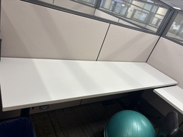 [#E10-215] 82x23 CUBICLE HAT TABLE