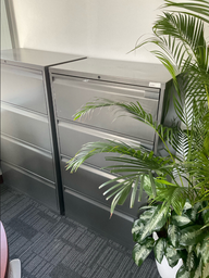 [#D21-73] Cabinet - Large