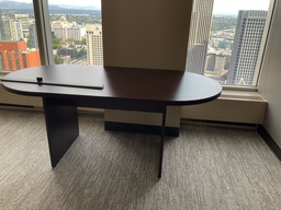 [#C5-55] 71x36x30 OVAL DESK