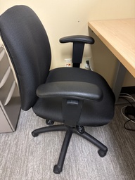 [#B13-72] DESK CHAIR