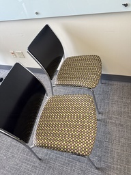 [#B9-37] GUEST CHAIRS