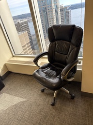 [#B5-114] TASK CHAIR