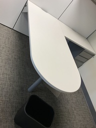 [#E6-207] 72X30X30 L-SHAPED DESK