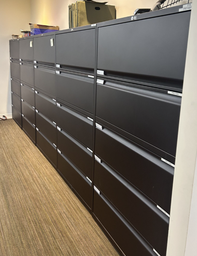 [#D12] 5H Cabinets