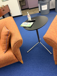 [#C11-76] Plastic/Metal Side Table