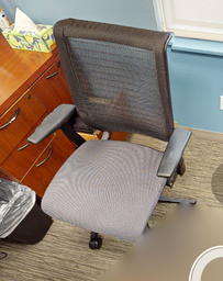 [#B13-2] Task chair w/arms