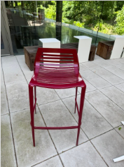 [#B1-1] BURGUNDY OUTDOOR STOOLS