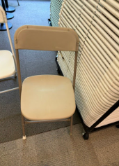 [#B4-26] CREAM STACK CHAIRS