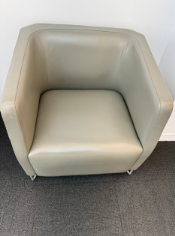 [#B12-40] LOUNGE CHAIR