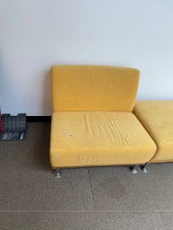 [#B12-72] YELLOW ARMLESS LOUNGE