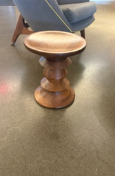[#C11-117] Small Round Wood Table