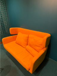 [#B7-27] Orange Love Seat
