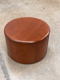 [#C3-1] Poufs Table 