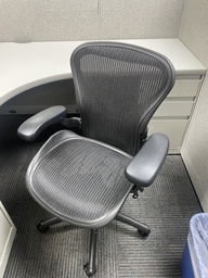 [#B13-10] Black mesh back and seat task chair