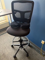 [#B12-21] HIGH DESK CHAIR