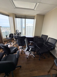 [#B13-39] DESK CHAIRS
