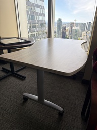 [#C12-42] 54x29x30 ROLLING TABLE