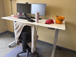 [#E10-59] 72x30 HAT DESK