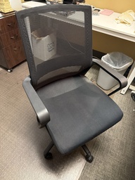 [#B13-124] DESK CHAIR