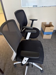 [#B13-164] DESK CHAIRS