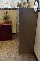 [#D10-7] Filing Cabinet - 4 Drawer, Metal