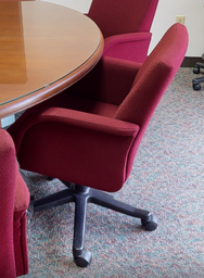 [#B12-5] Conference chair
