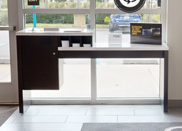 [#C4-8] Cheque desk