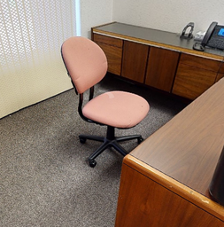 [#B12-23] Orange Task Chair