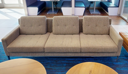 [#B7-5] 3 seat couch