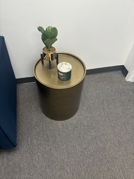 [#C11-17] Circular side table