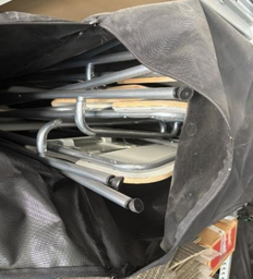 [#B4-18] Folding chairs 
