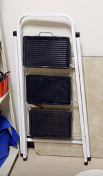 [#I15-24] 3 Step ladder